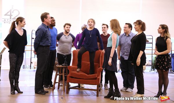 Peyton Ella with cast  Photo