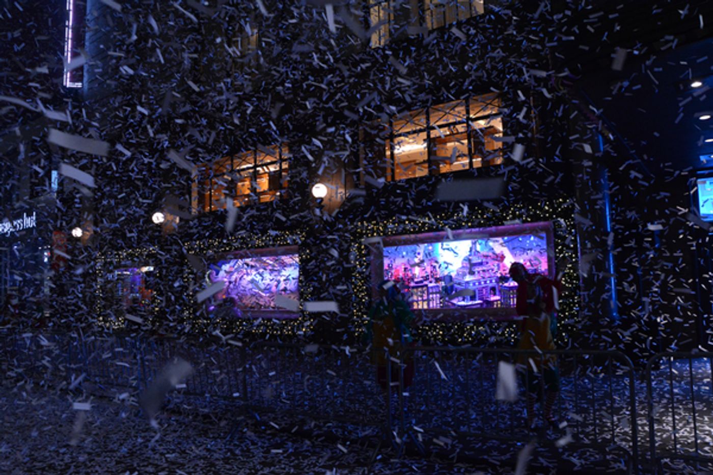 Photo Coverage: The Holidays Are Here! Macy's Unveils Iconic 2017 Windows Displays Photo Coverage: The Holidays Are Here! Macy's Unveils Iconic 2017 Windows Displays Image
