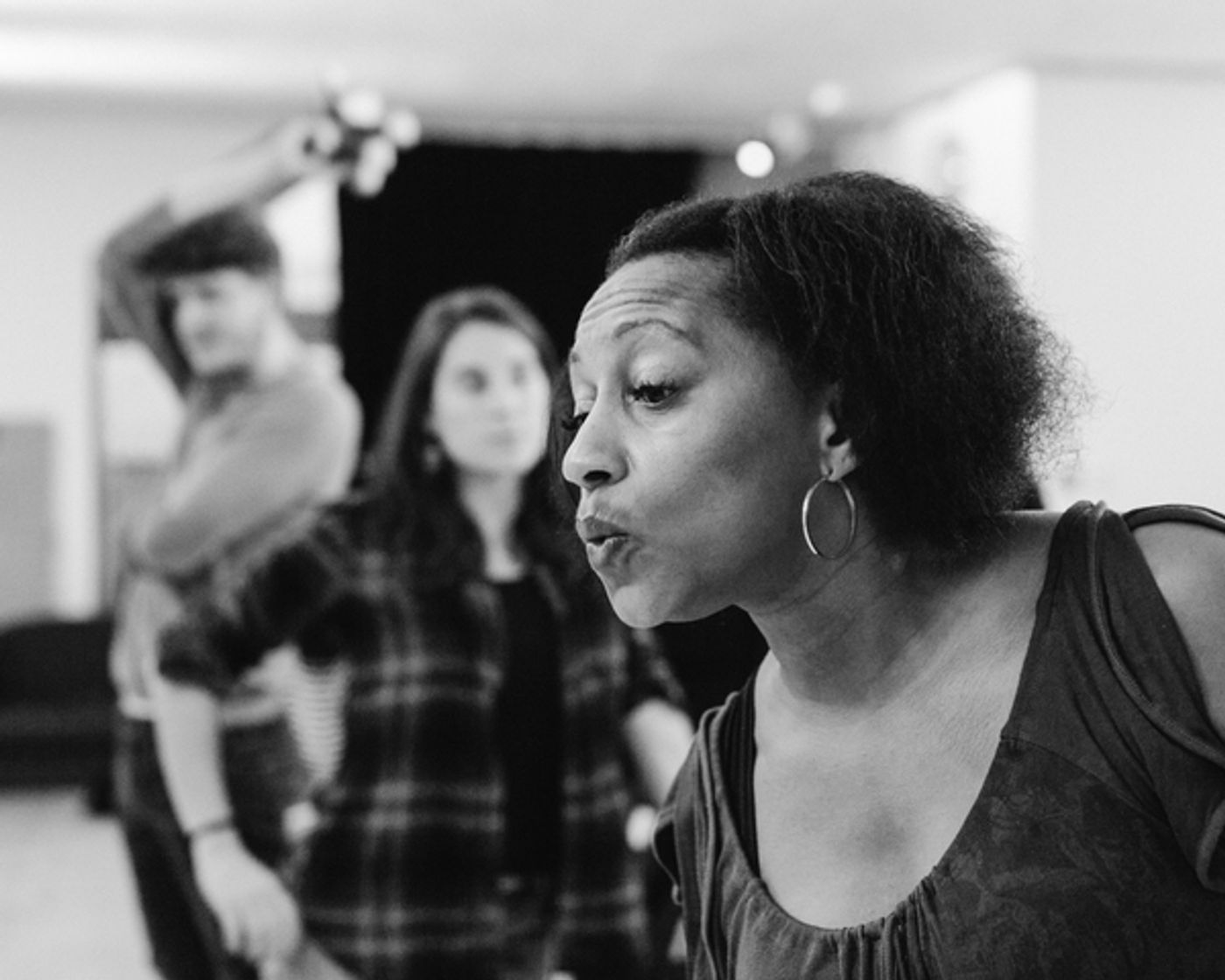 Photo Flash: In the Rehearsal Room for Park Theatre's DAISY PULLS IT OFF  Image