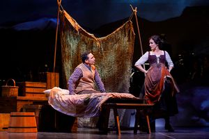 Aasif Mandvi, Stephanie J. Block Photo