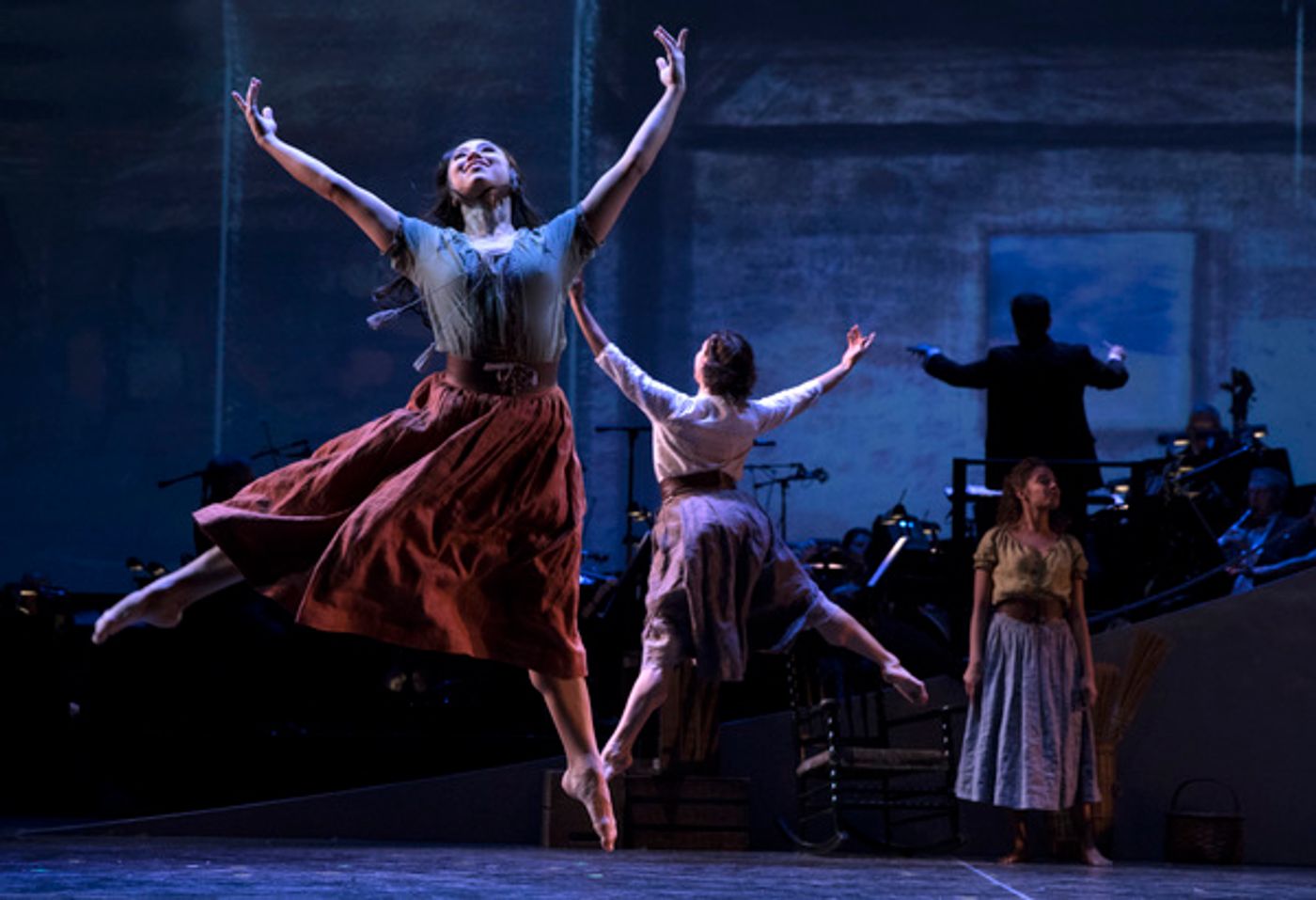 Photo Flash: First Look at City Center's BRIGADOON Starring Kelli O'Hara, Patrick Wilson, and Stephanie J. Block Photo Flash: First Look at City Center's BRIGADOON Starring Kelli O'Hara, Patrick Wilson, and Stephanie J. Block Image