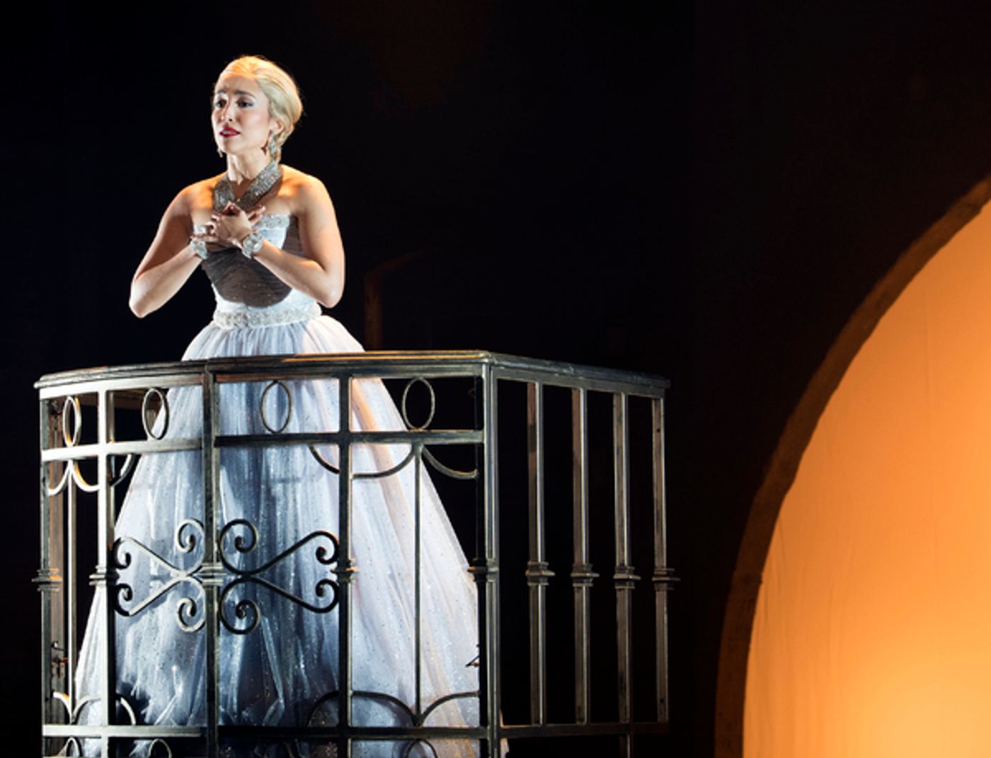 Photo Flash: Welcome to Buenos Aires! First Look at EVITA at Asolo Rep  Image