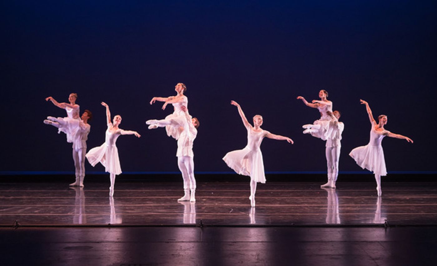 Photo Flash: Smuin Lights Up Bay Area With Annual Holiday Treat THE CHRISTMAS BALLET Photo Flash: Smuin Lights Up Bay Area With Annual Holiday Treat THE CHRISTMAS BALLET Image