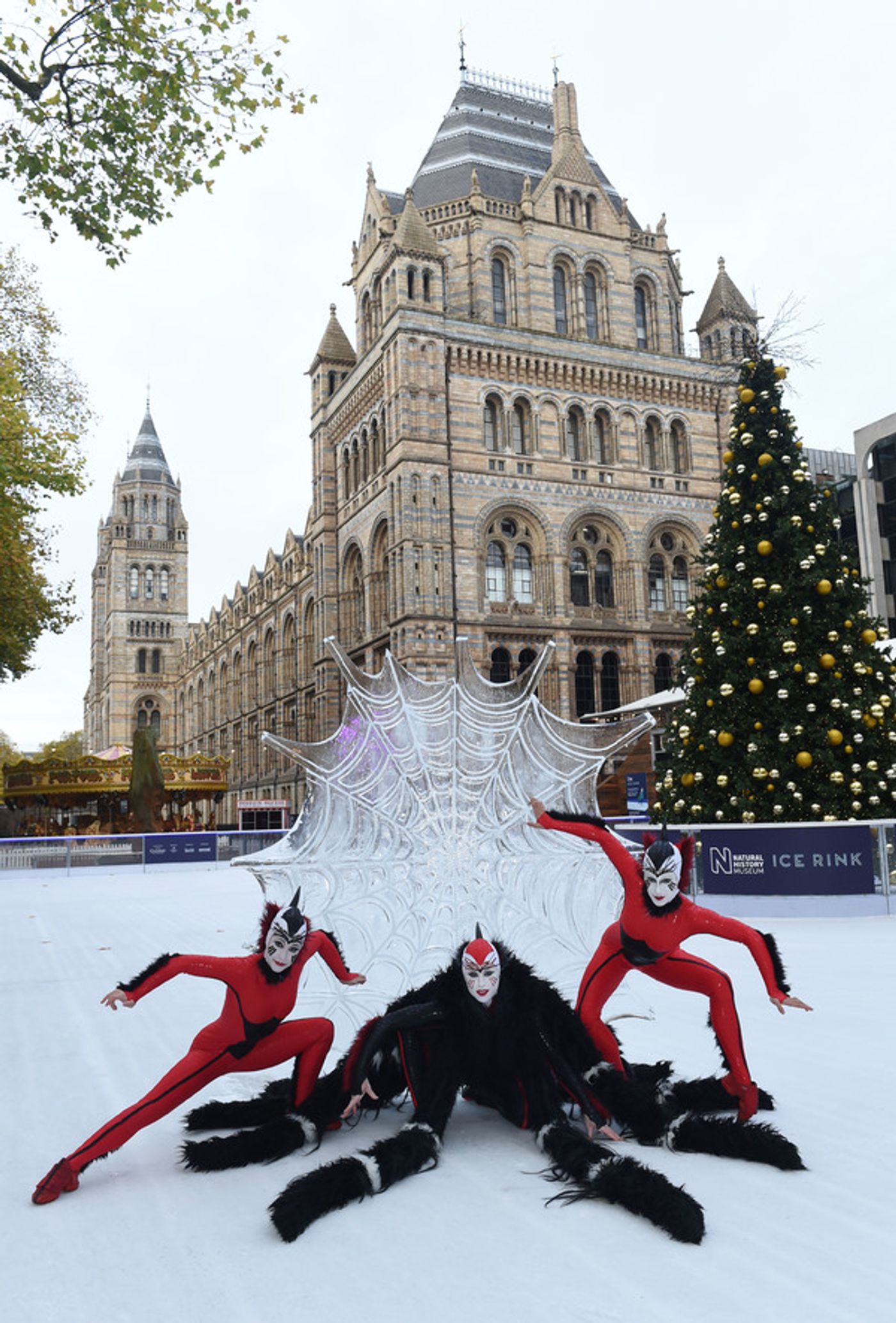 Photo Flash: The Cast of CIRQUE DU SOLEIL OVO Takes London! Photo Flash: The Cast of CIRQUE DU SOLEIL OVO Takes London! Image
