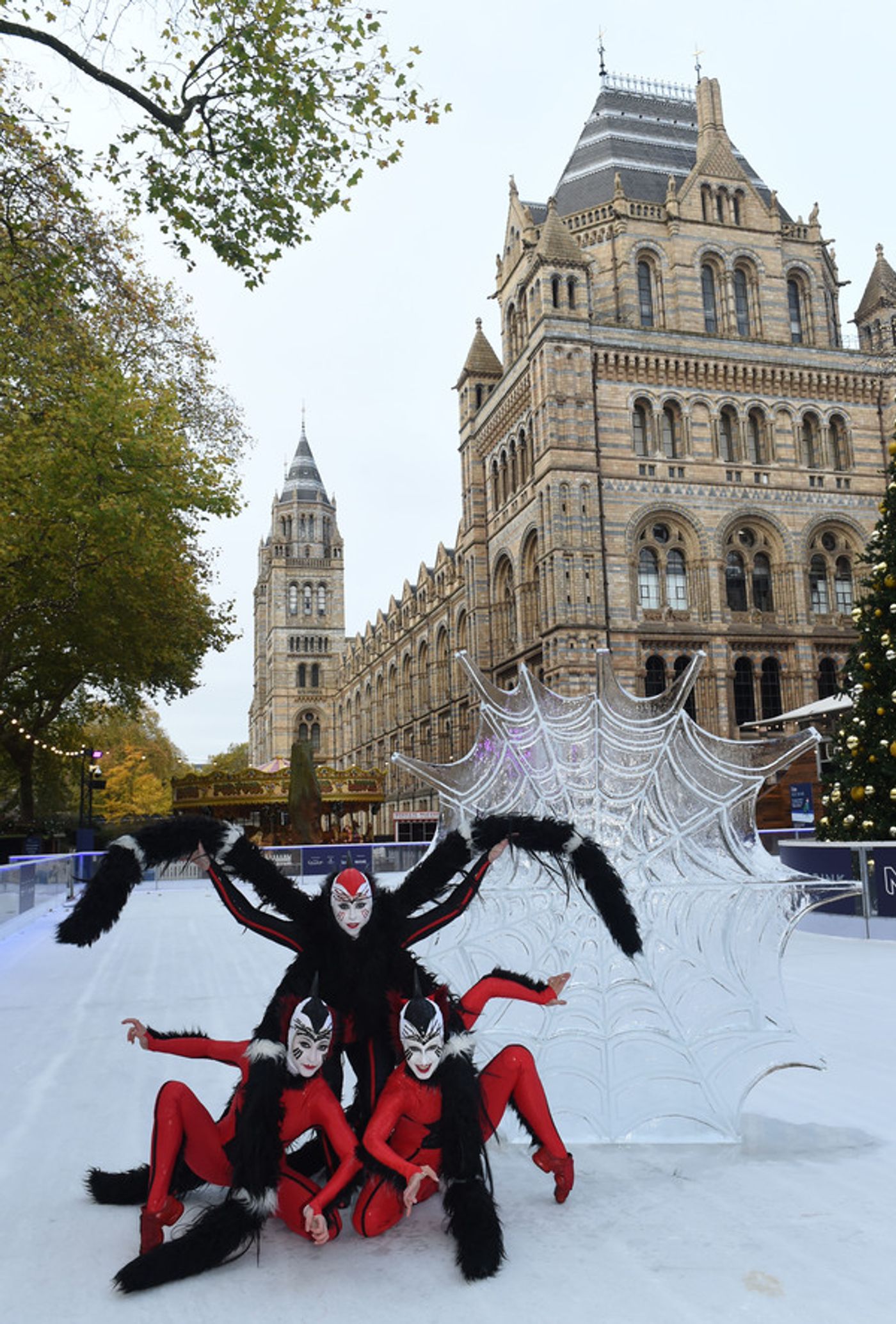Photo Flash: The Cast of CIRQUE DU SOLEIL OVO Takes London! Photo Flash: The Cast of CIRQUE DU SOLEIL OVO Takes London! Image
