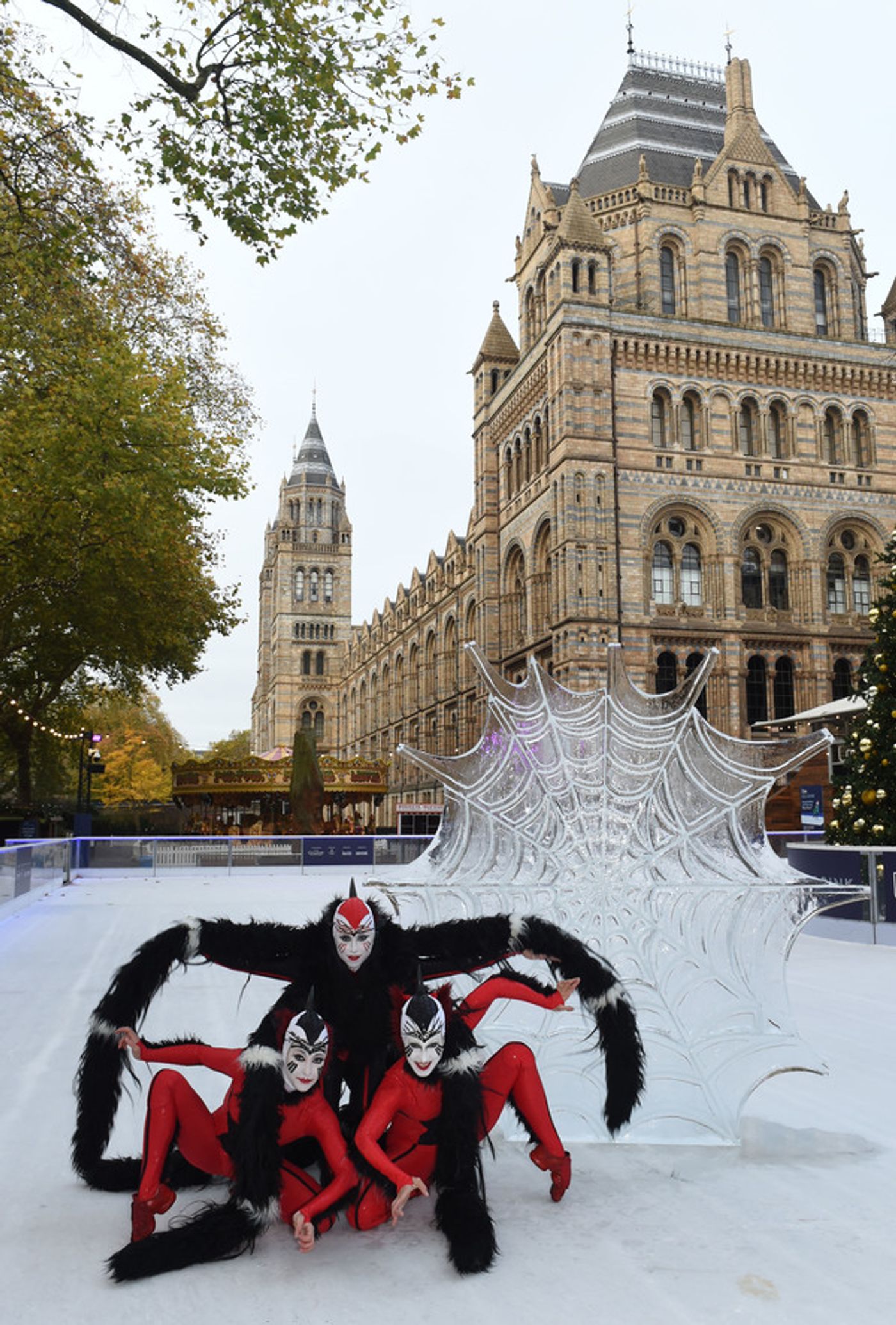 Photo Flash: The Cast of CIRQUE DU SOLEIL OVO Takes London! Photo Flash: The Cast of CIRQUE DU SOLEIL OVO Takes London! Image