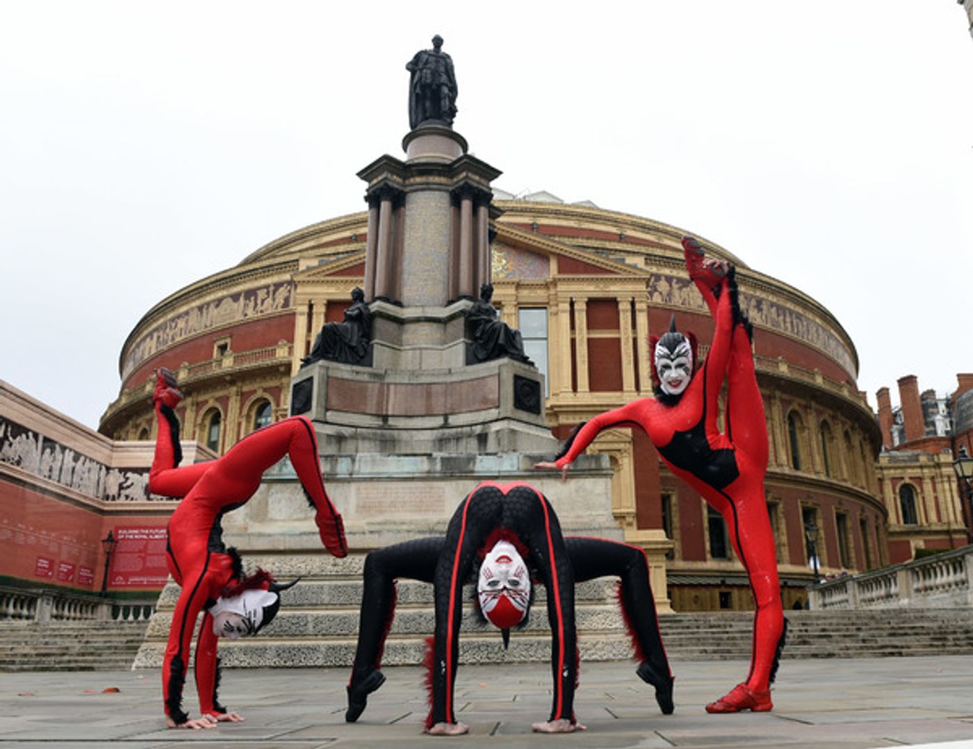Photo Flash: The Cast of CIRQUE DU SOLEIL OVO Takes London! Photo Flash: The Cast of CIRQUE DU SOLEIL OVO Takes London! Image