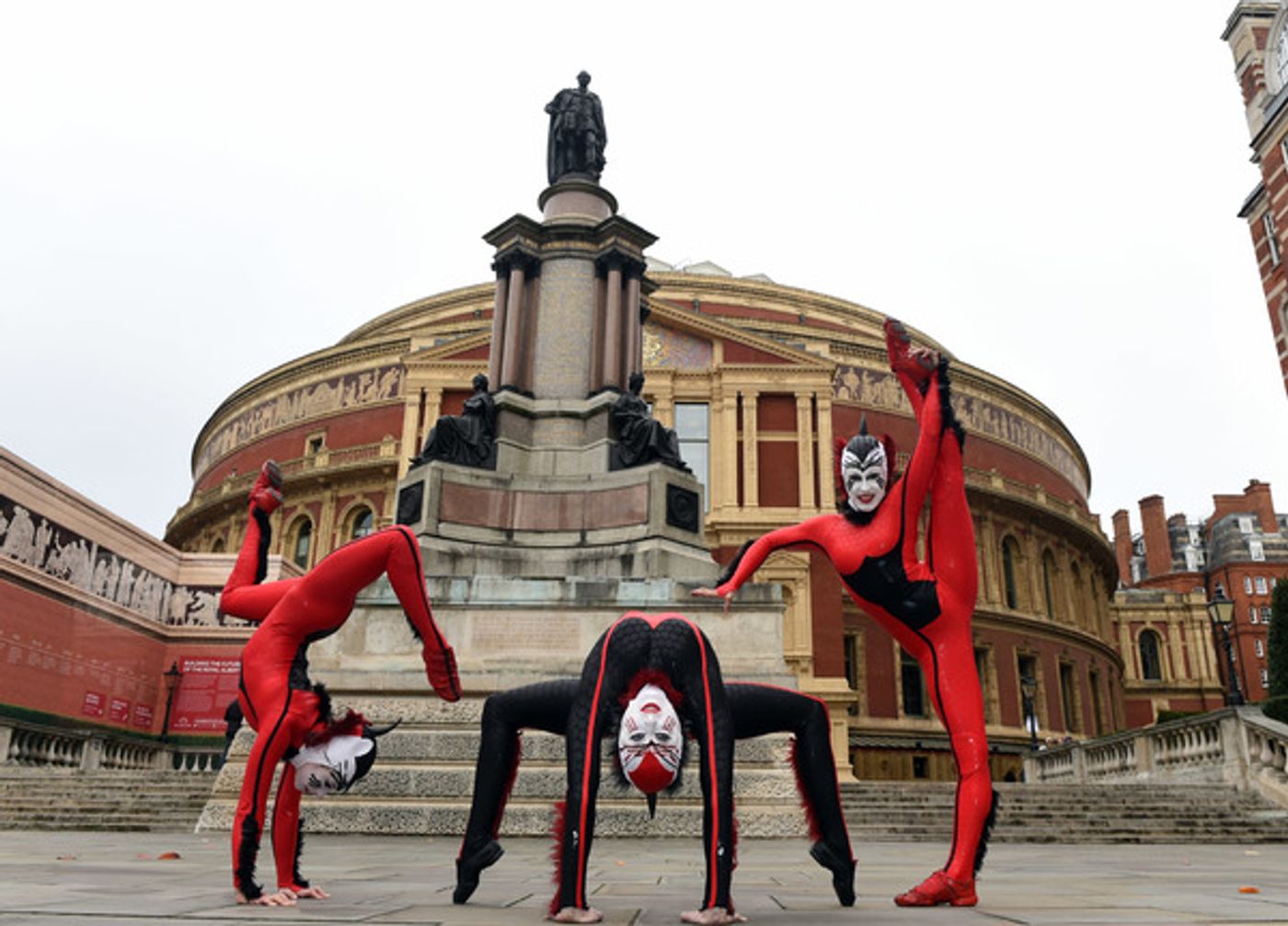 Photo Flash: The Cast of CIRQUE DU SOLEIL OVO Takes London! Photo Flash: The Cast of CIRQUE DU SOLEIL OVO Takes London! Image