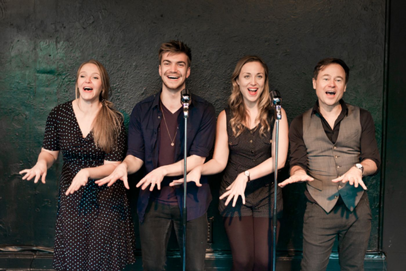 Photo Flash: First Look at UK Premiere of MIRACLE ON 34TH STREET at Bridge House Theatre  Image