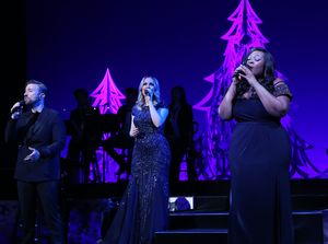 Peter Hollens, Evynne Hollens and Candice Glover Photo