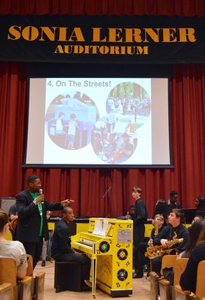 Chilina Kennedy Photo