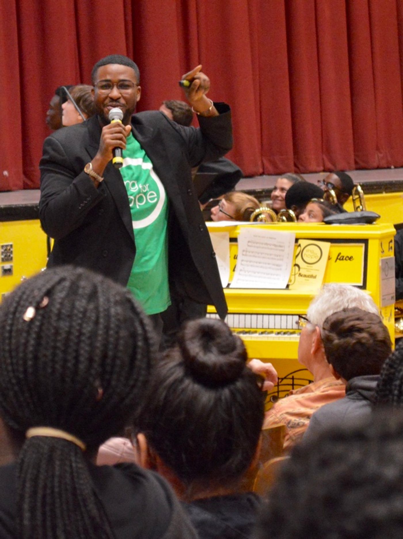 Photo Flash: Chilina Kennedy Celebrates BEAUTIFUL Sing for Hope Piano at Carole King's Alma Mater  Image