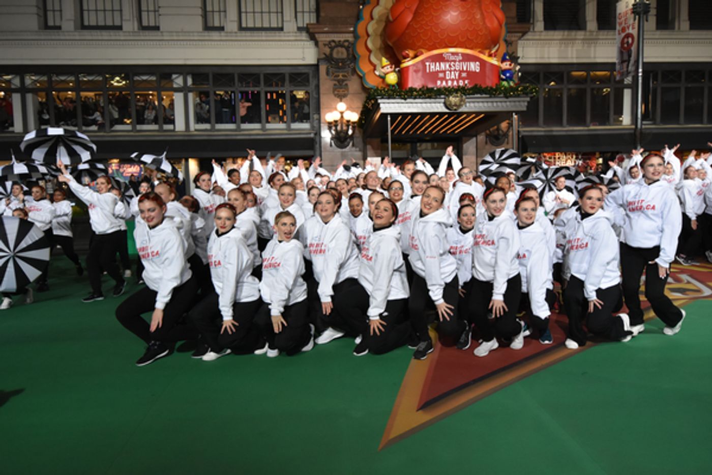 Photo Coverage: Broadway Heads to Herald Square to Rehearse for the MACY'S Thanksgiving Day Parade!  Image