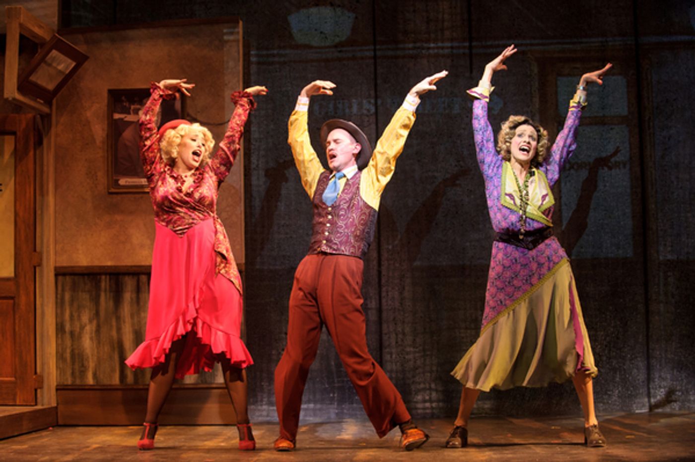 Photo Flash: The Sun Comes Out at Skylight Music Theatre with ANNIE Photo Flash: The Sun Comes Out at Skylight Music Theatre with ANNIE Image