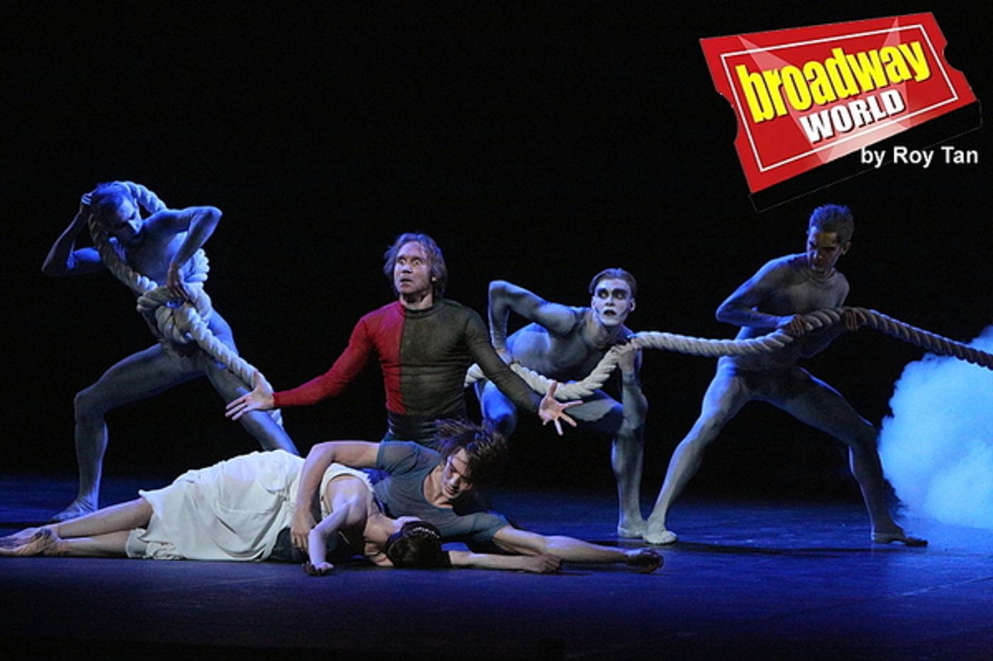 Photo Coverage: First Look at AMORE Featuring Ballerina Svetlana Zakharova  Image