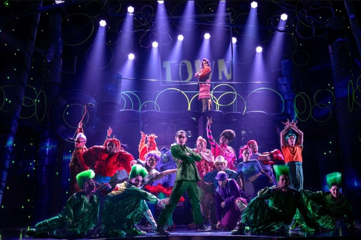 Photo Flash: Welcome to Bikini Bottom! First Look at SPONGEBOB SQUAREPANTS on Broadway  Image