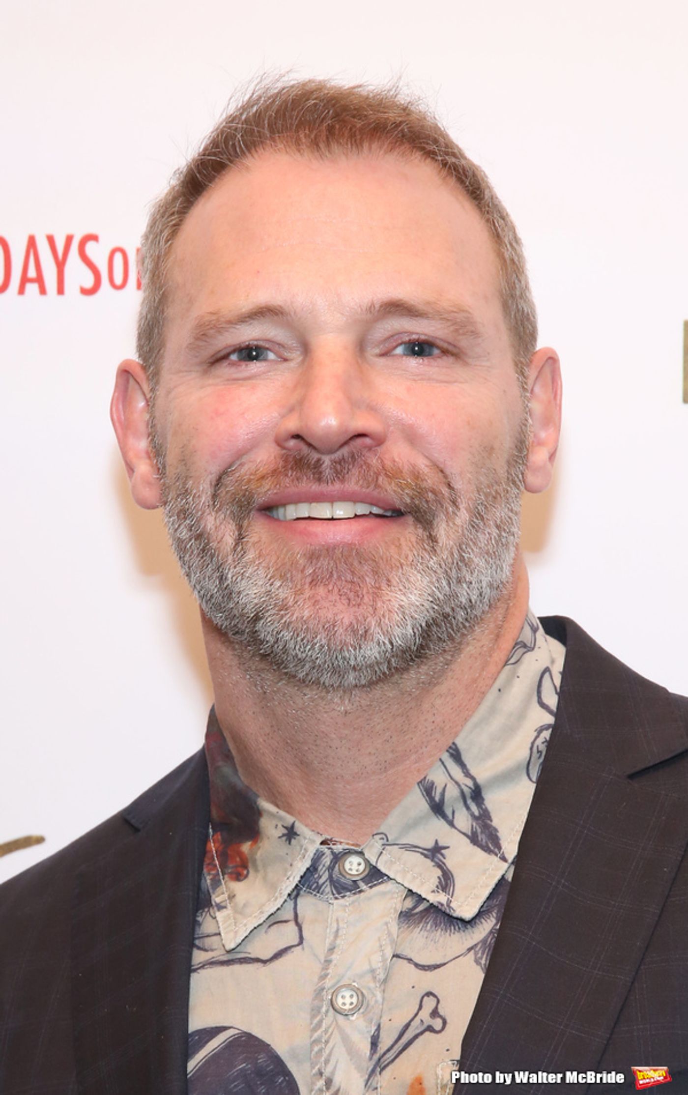 Photo Coverage: On the Opening Night Red Carpet for HOME FOR THE HOLIDAYS!  Image