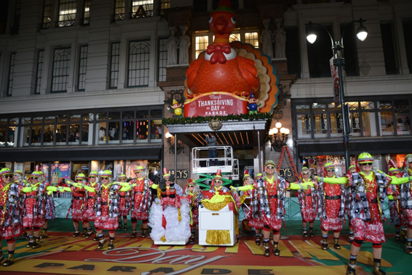 Photo Coverage: Go Inside Day 2 of the Macy's Thanksgiving Day Parade Rehearsals!  Image