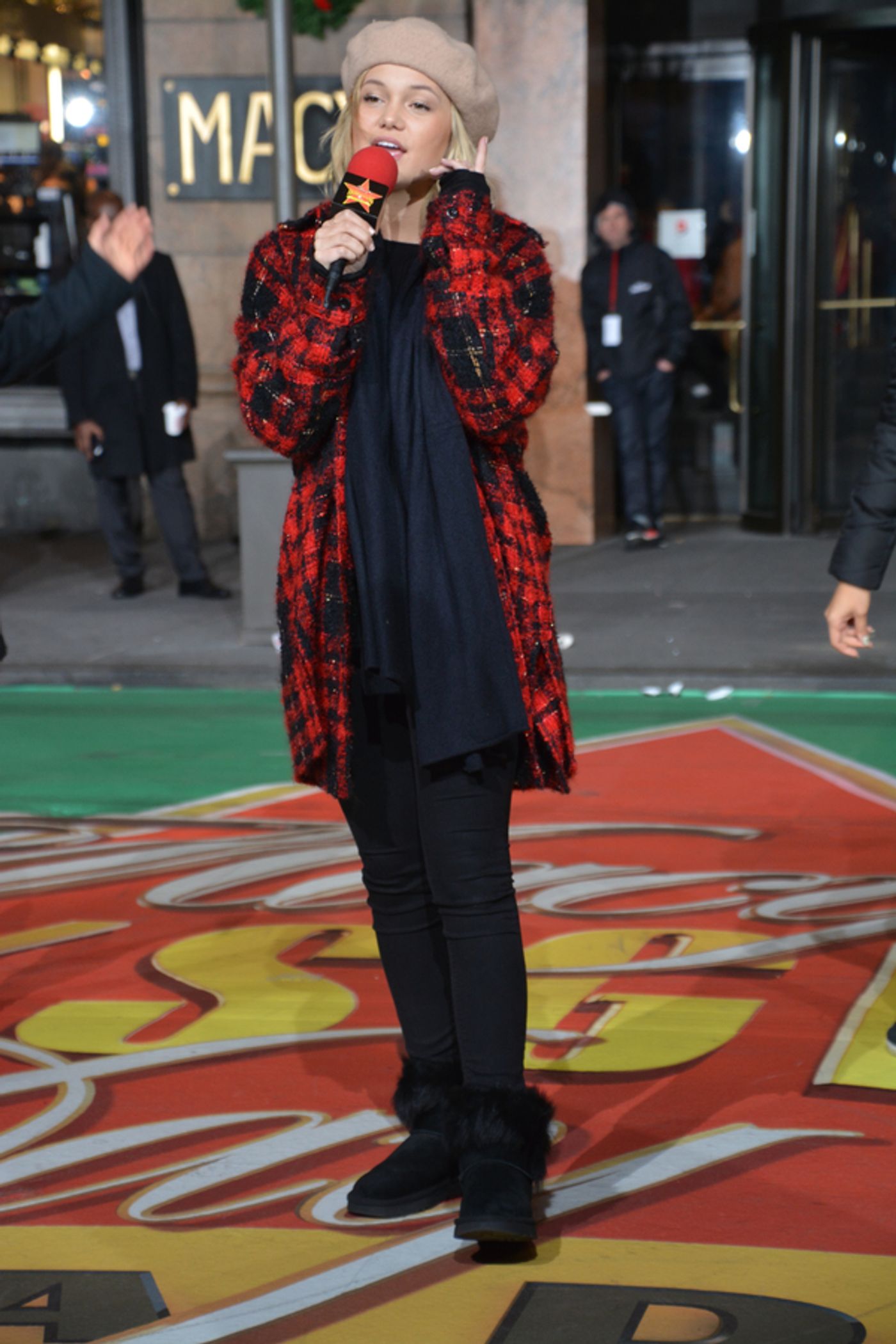 Photo Coverage: Go Inside Day 2 of the Macy's Thanksgiving Day Parade Rehearsals!  Image