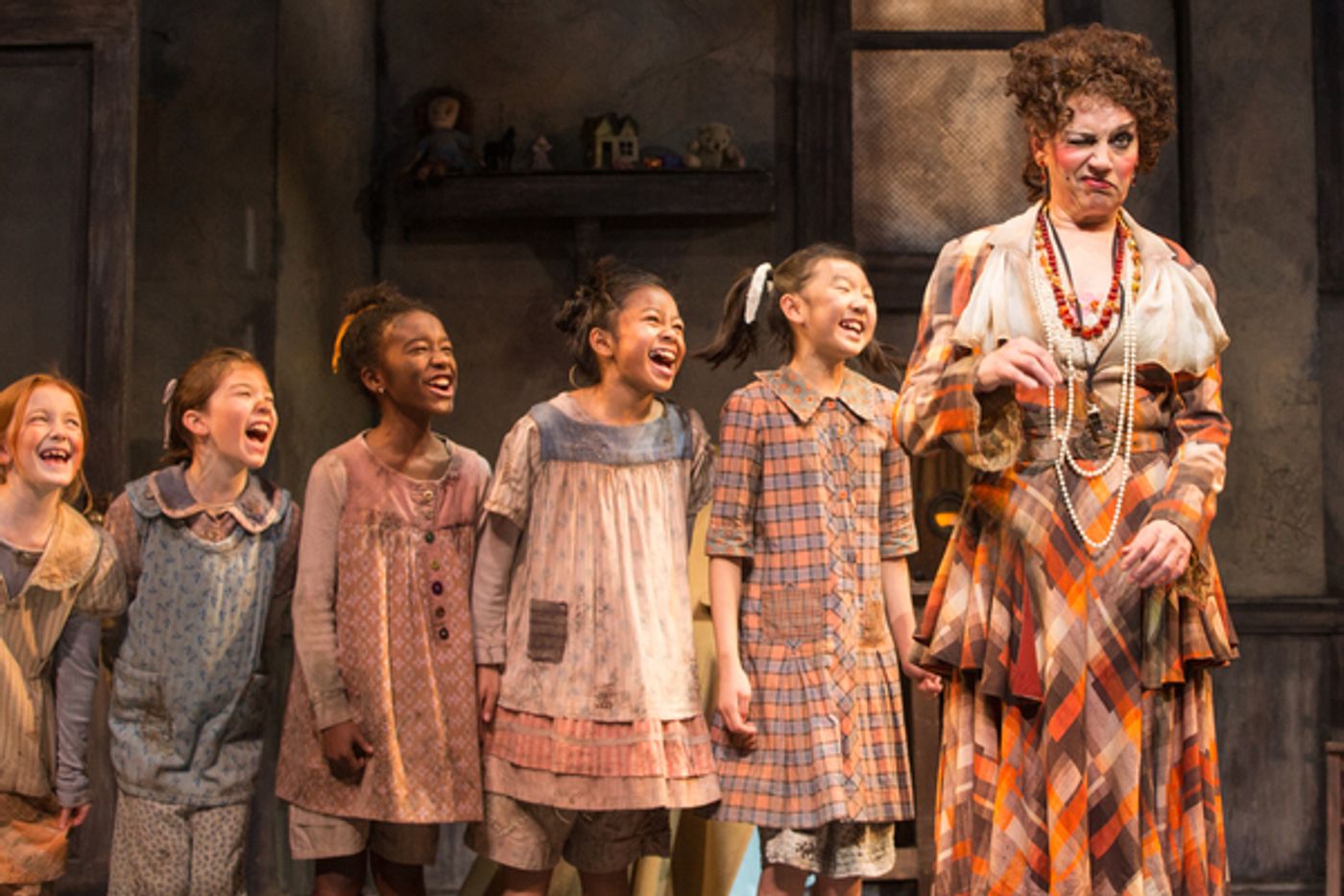 Photo Flash: Beth Leavel, Christopher Sieber, Erin Mackey, Get A New Deal For Christmas in Paper Mill's ANNIE  Image