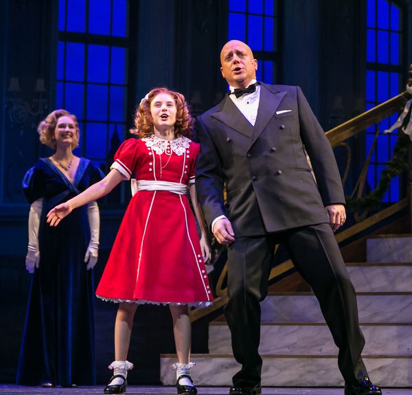 Erin Mackey (Grace), Cassidy Pry (Annie) andChristopher Sieber (Warbucks) Photo