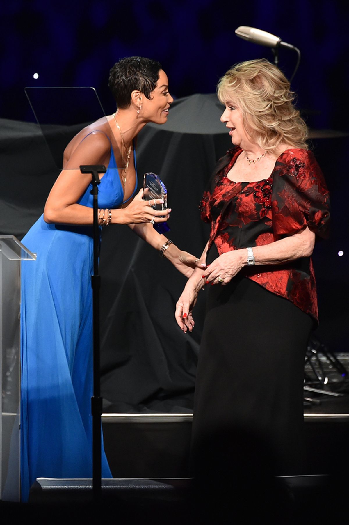 Nicole Murphy presented the inaugural Gebbia Family Legacy Award to Gloria Gebbia, President of the Associates for Breast and Prostate Cancer Studies, for her more than 20 years of dedication to the organization. at 
