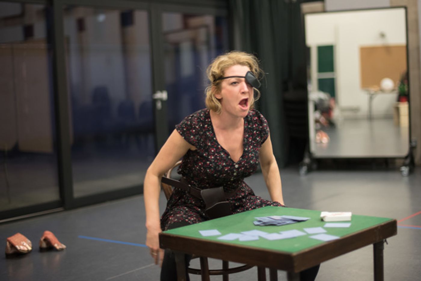 Photo Flash: Cinderella Meets Spaghetti Western in Belgrade Christmas Comedy Photo Flash: Cinderella Meets Spaghetti Western in Belgrade Christmas Comedy Image