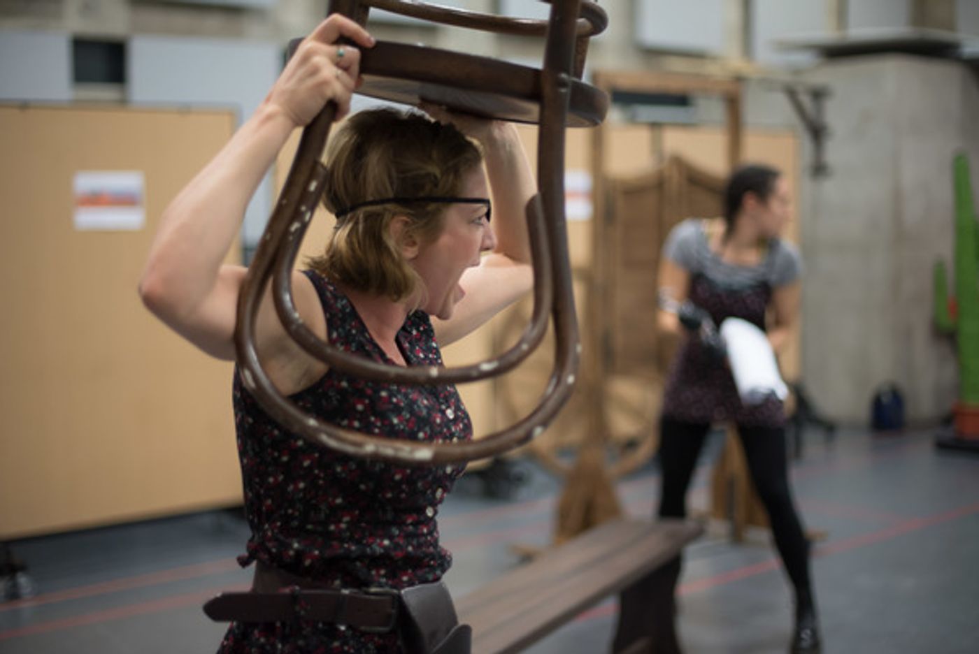 Photo Flash: Cinderella Meets Spaghetti Western in Belgrade Christmas Comedy Photo Flash: Cinderella Meets Spaghetti Western in Belgrade Christmas Comedy Image