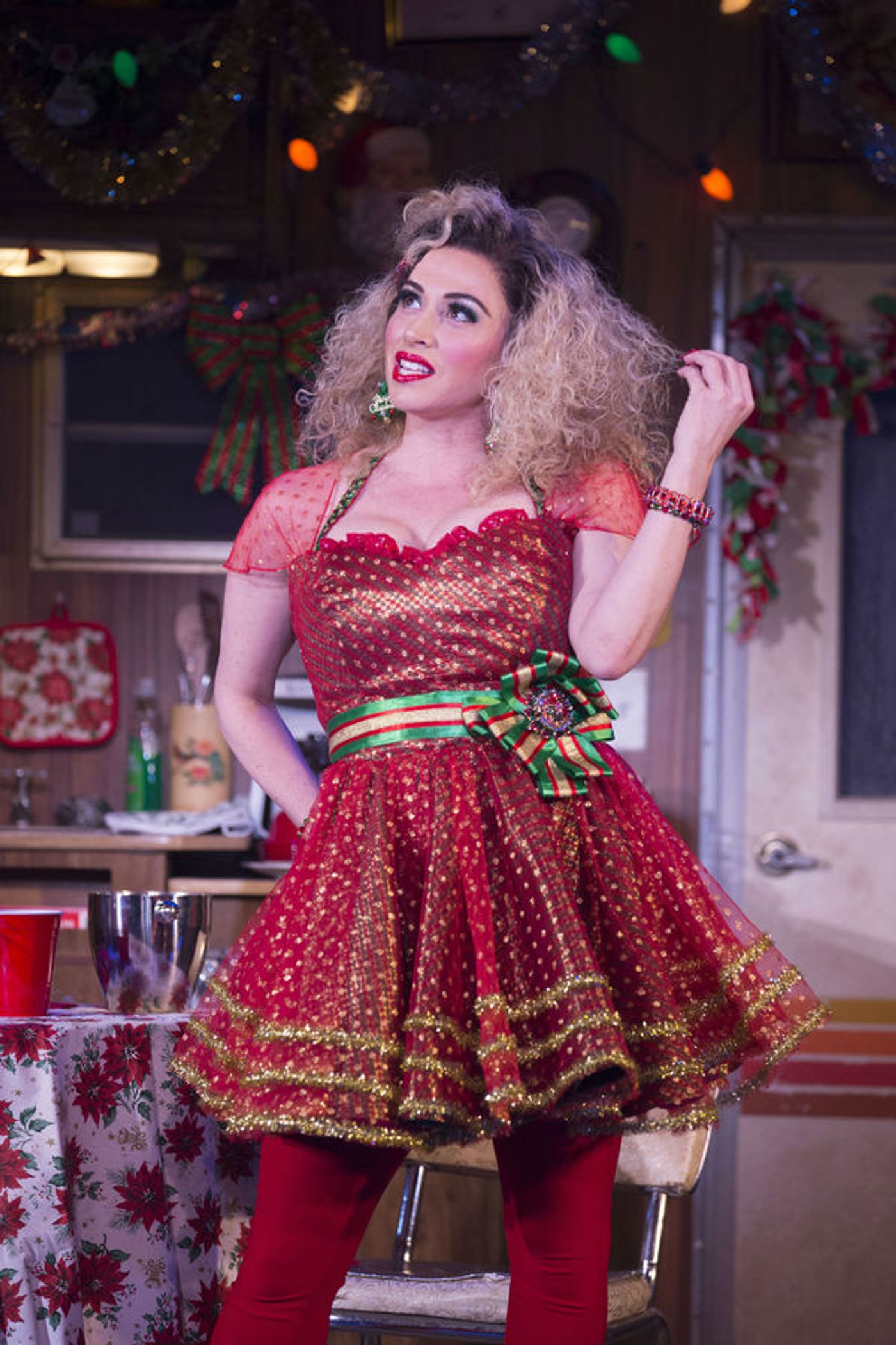 Photo Flash: First Look at Lesli Margherita as 'Cindy Lou Who' in WHO'S HOLIDAY Off-Broadway  Image