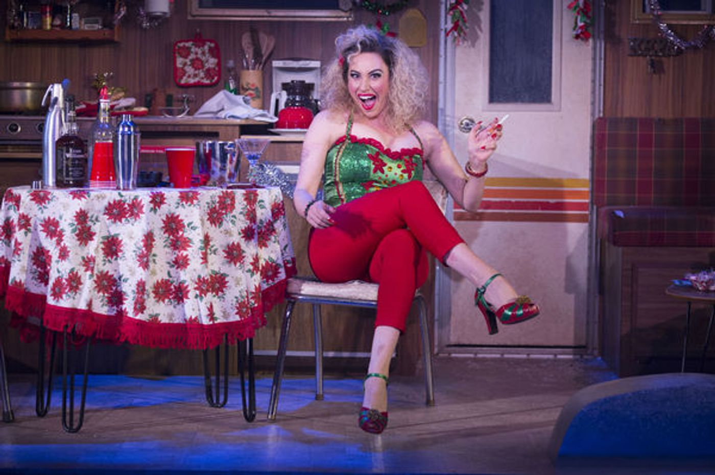 Photo Flash: First Look at Lesli Margherita as 'Cindy Lou Who' in WHO'S HOLIDAY Off-Broadway  Image