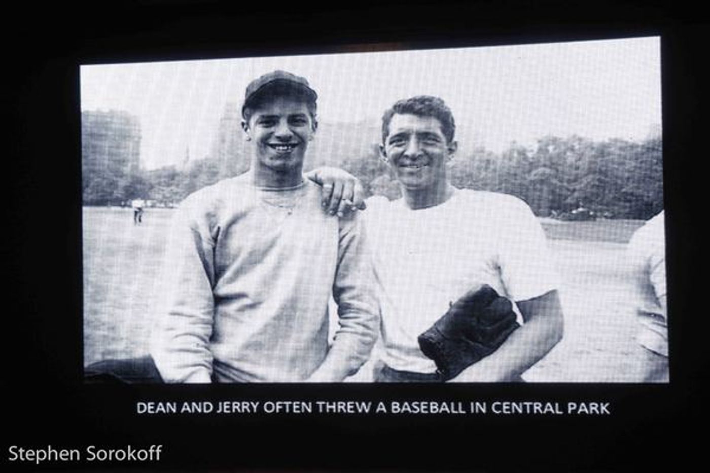 Photo Coverage: Deana Martin, Tracey Morgan & Others Salute Jerry Lewis at the Friars Club  Image
