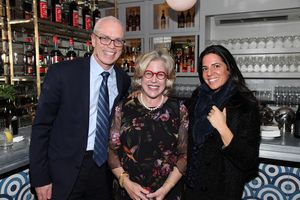Peter Siebold, Stephanie Murdick, Stefanie Cohen @ BroadwayWorld Peter Siebold, Stephanie Murdick, Stefanie Cohen Photo