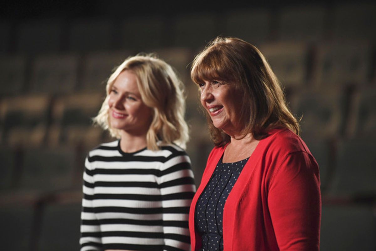 ENCORE! - A one-hour musical television special, â€�"Encore!,â€ will premiere on The ABC Television Network, SUNDAY, DEC. 10 (10:00-11:00 p.m. EST). (ABC/MATT PETIT)
KRISTEN BELL at 