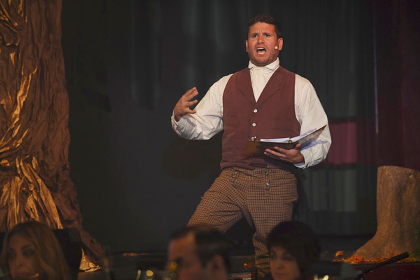 Photo Flash: First Look - Kristen Bell's Theater-Themed ABC Special ENCORE  Image