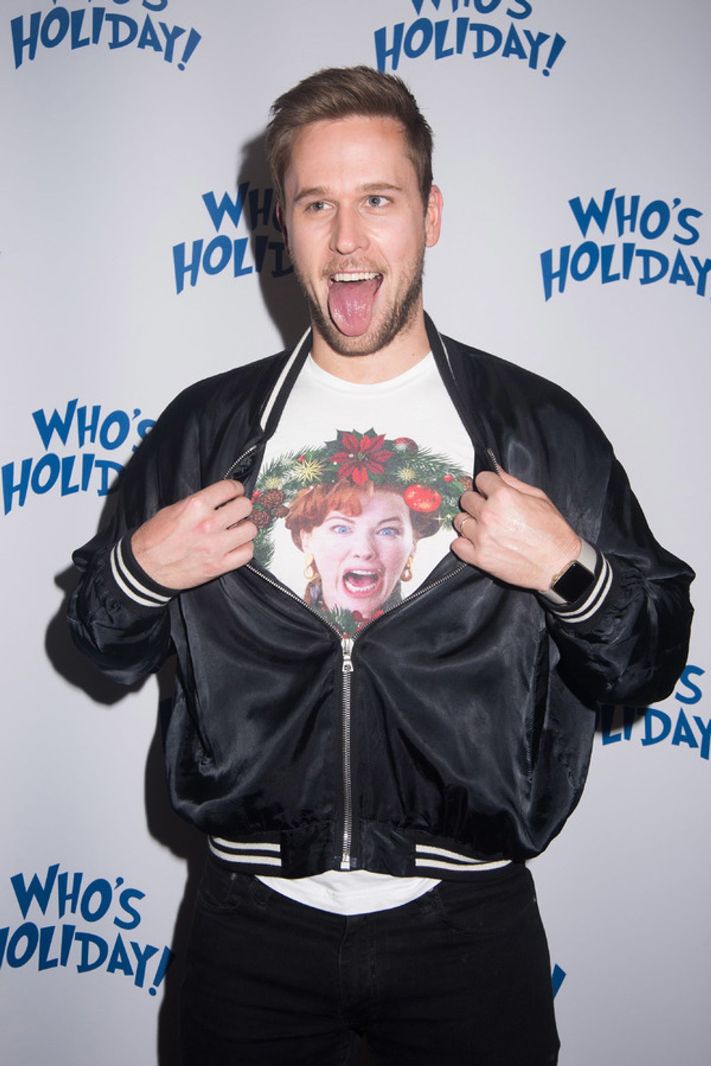 Photo Flash: Lesli Margherita, Charles Busch, Alex Brightman, Sierra Boggess and More Celebrate WHO'S HOLIDAY Opening Off-Broadway  Image