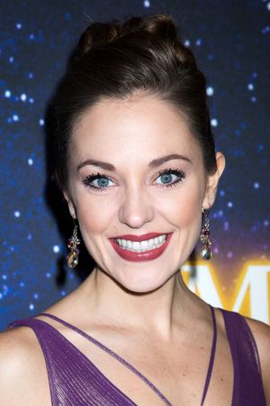 Laura Osnes @ BroadwayWorld Laura Osnes Photo