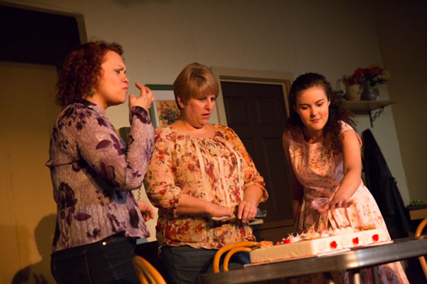 Photo Coverage: First look at Curtain Players' CRIMES OF THE HEART Photo Coverage: First look at Curtain Players' CRIMES OF THE HEART Image