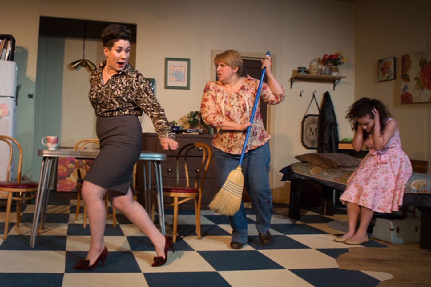 Photo Coverage: First look at Curtain Players' CRIMES OF THE HEART Photo Coverage: First look at Curtain Players' CRIMES OF THE HEART Image