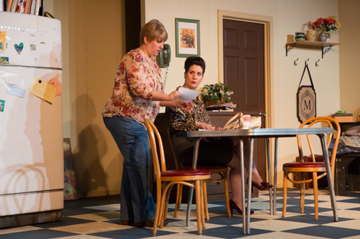 Photo Coverage: First look at Curtain Players' CRIMES OF THE HEART Photo Coverage: First look at Curtain Players' CRIMES OF THE HEART Image