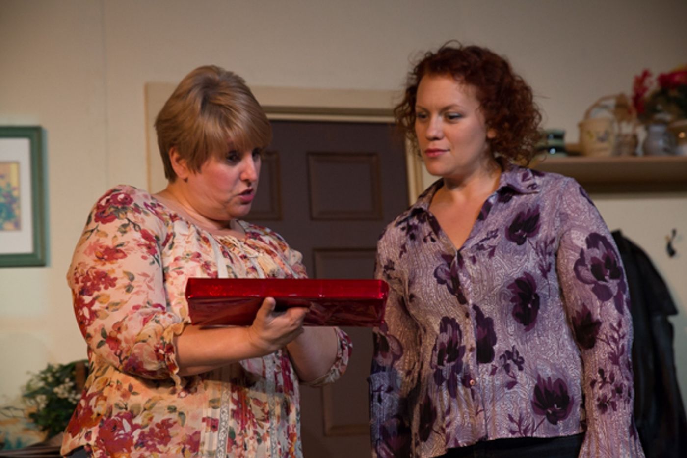 Photo Coverage: First look at Curtain Players' CRIMES OF THE HEART Photo Coverage: First look at Curtain Players' CRIMES OF THE HEART Image