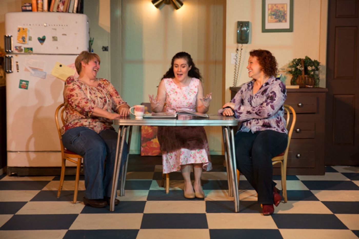 Photo Coverage: First look at Curtain Players' CRIMES OF THE HEART Photo Coverage: First look at Curtain Players' CRIMES OF THE HEART Image