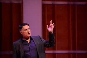 Robert Cuccioli Photo