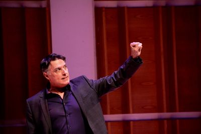 Robert Cuccioli Photo