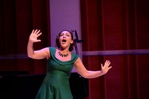 Jenny Lee Stern Photo