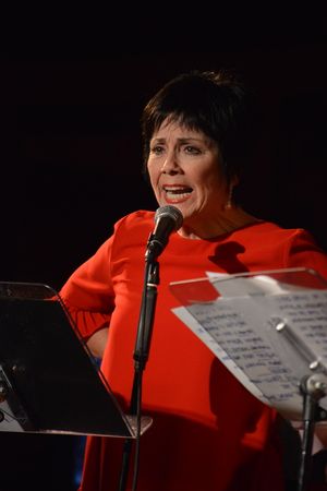 Joyce DeWitt Photo