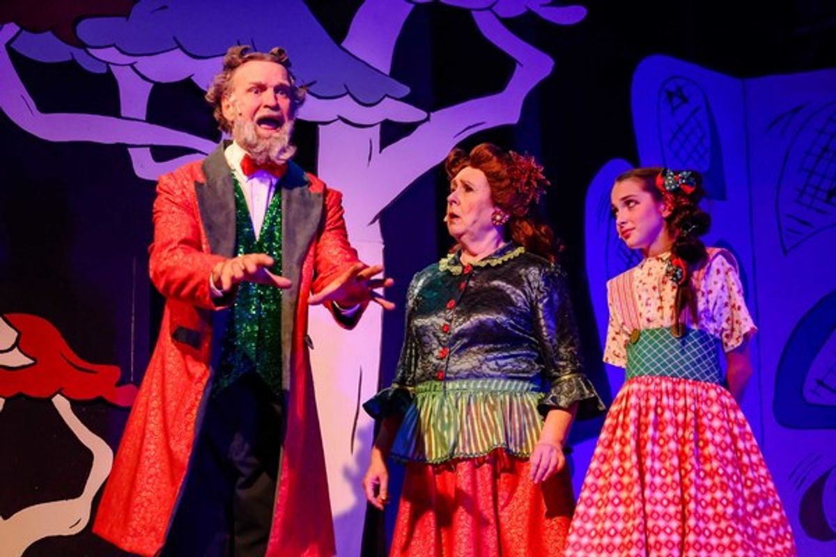 Mr. Mayor (Micheal O'Hara), Mrs. Mayor (Sharry O'Hare) & Jojo (Alexandria Bray)
 at 