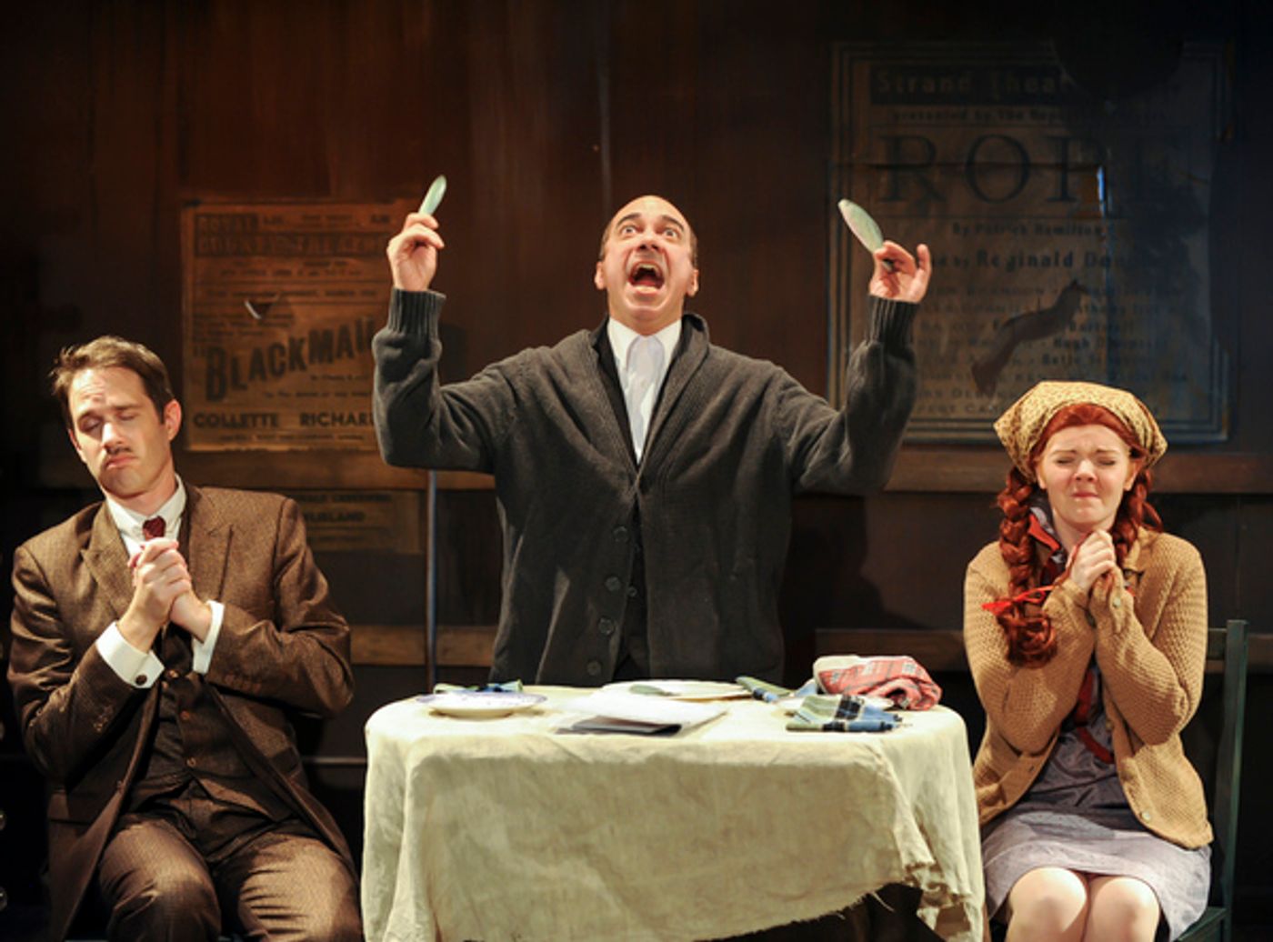 Photo Flash: It's Hitchcock for the Holidays at Mile Square Theatre with THE 39 STEPS  Image