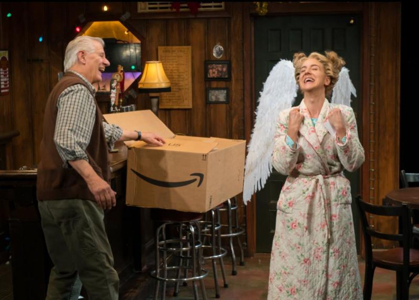 Review: CHRISTMAS ON THE ROCKS at TheaterWorks  Image