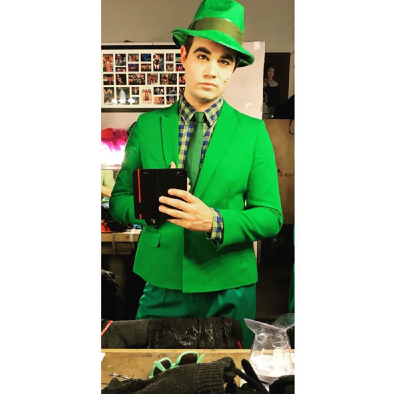 Photo Flash: WICKED Takes a Repose on a Two Show Day and More Saturday Intermission Pics! Photo Flash: WICKED Takes a Repose on a Two Show Day and More Saturday Intermission Pics! Image