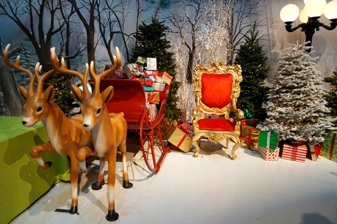 Photo Flash: Fulfillment Fund Throws 45th Annual Holiday Party  Image